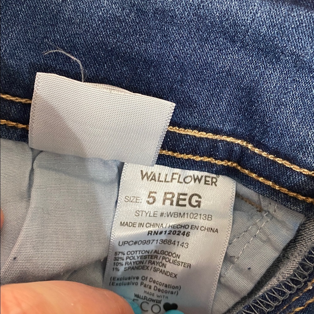 Wallflower The Ultra fit blue jeans - Size 5 Regular - juniors - Picture 7 of 13